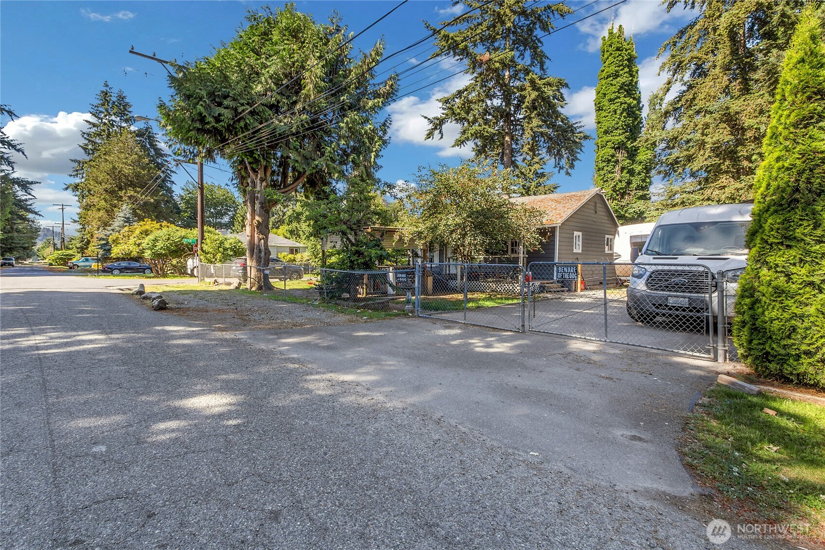 3009 D Street Property Photo 1