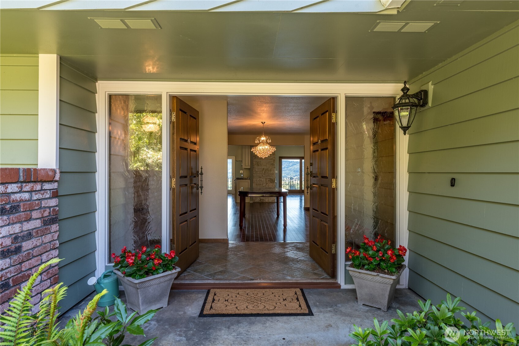 18 Island View Lane Property Photo 4