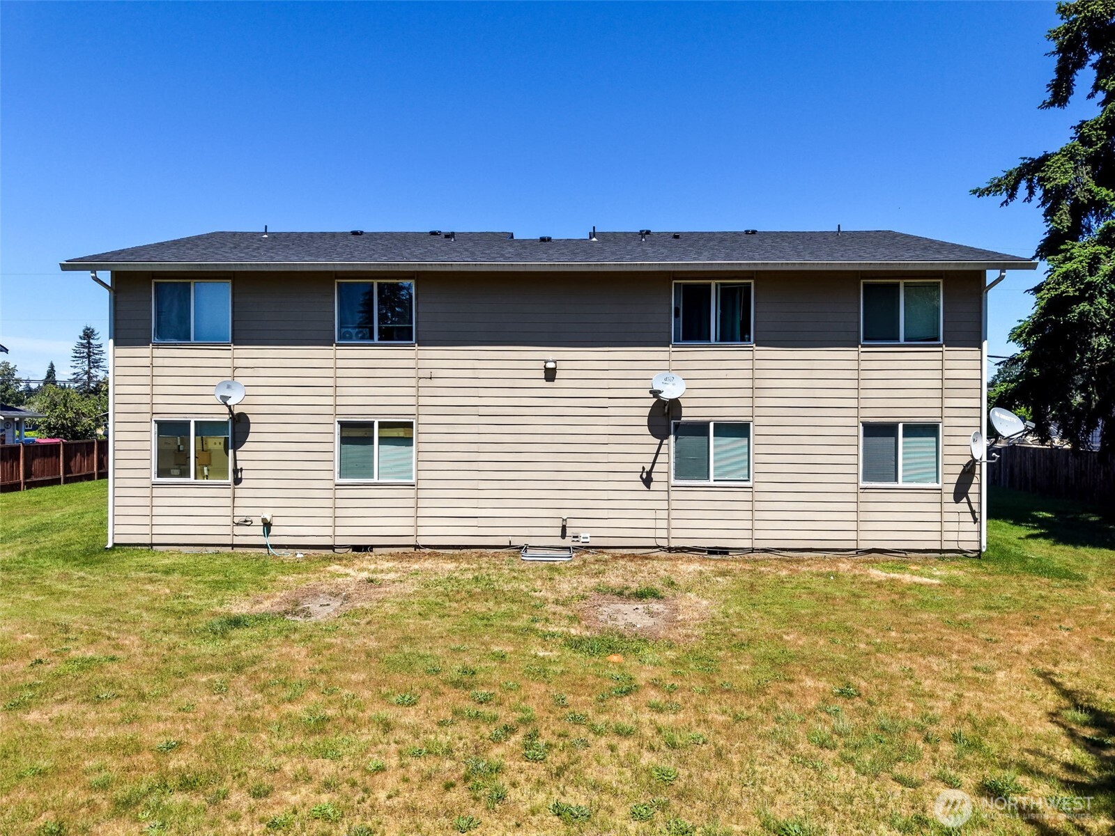 122 169th Street Property Photo 7