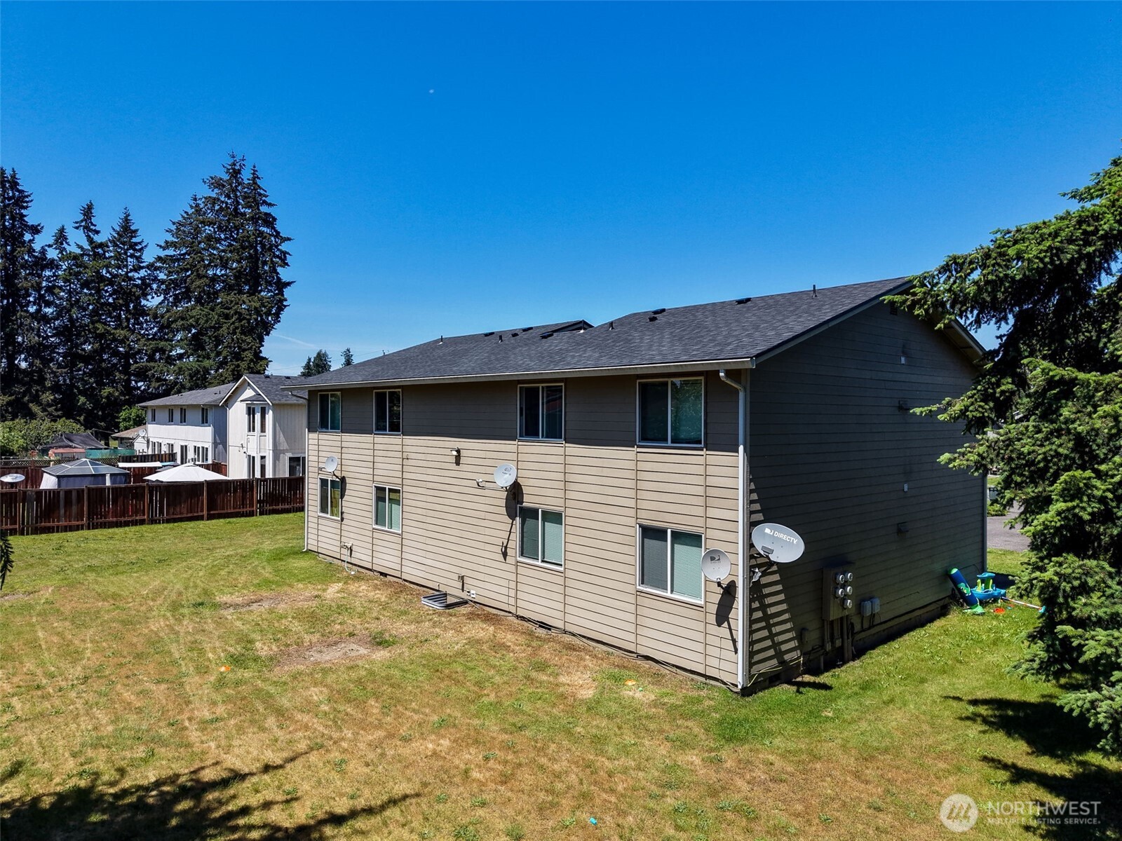 122 169th Street Property Photo 8