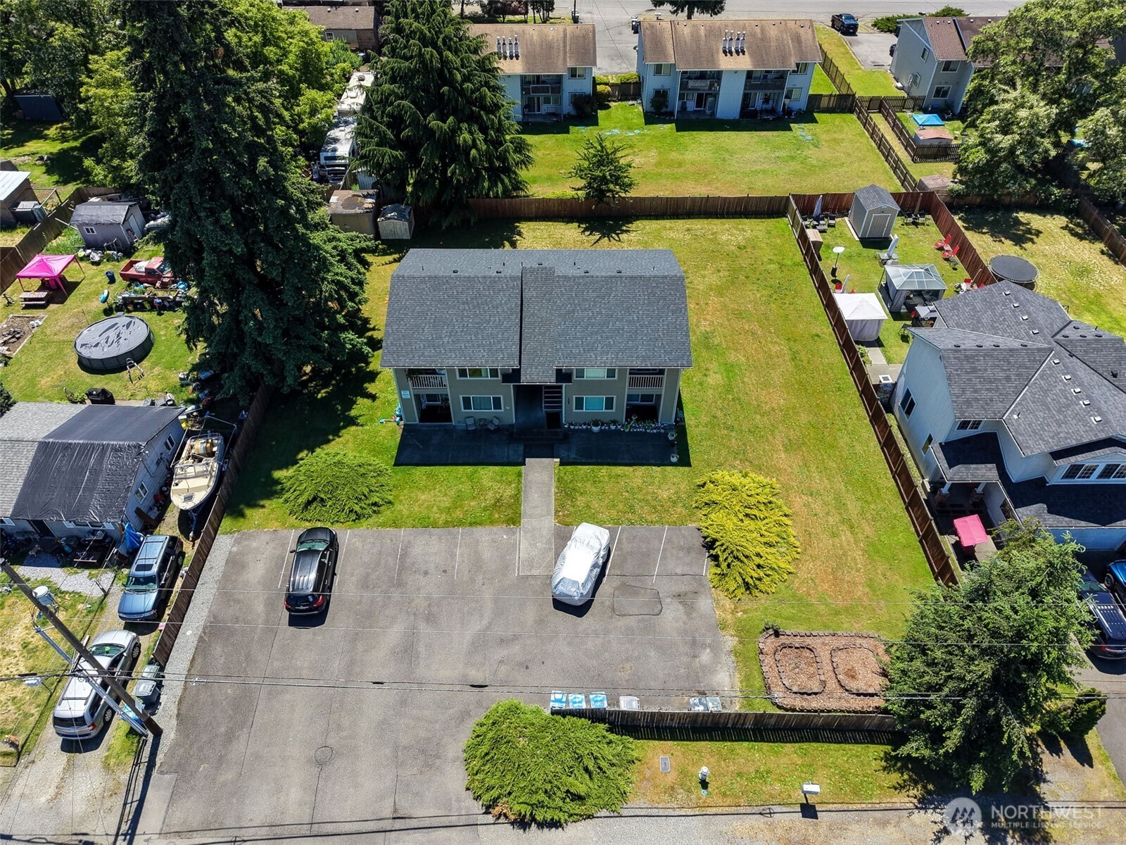 122 169th Street Property Photo 10