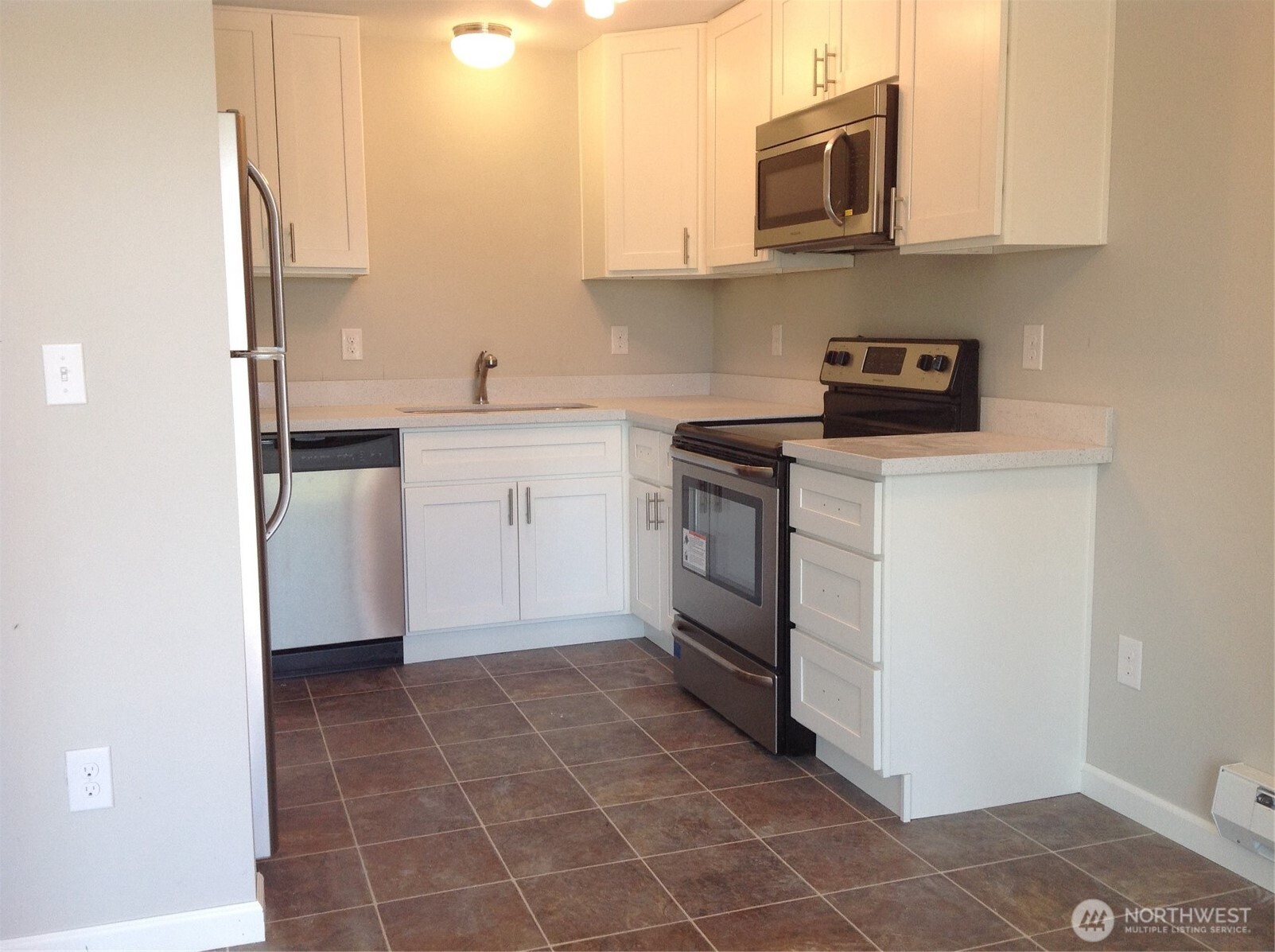 122 169th Street Property Photo 17