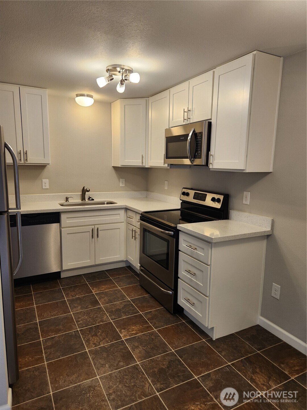 122 169th Street Property Photo 24