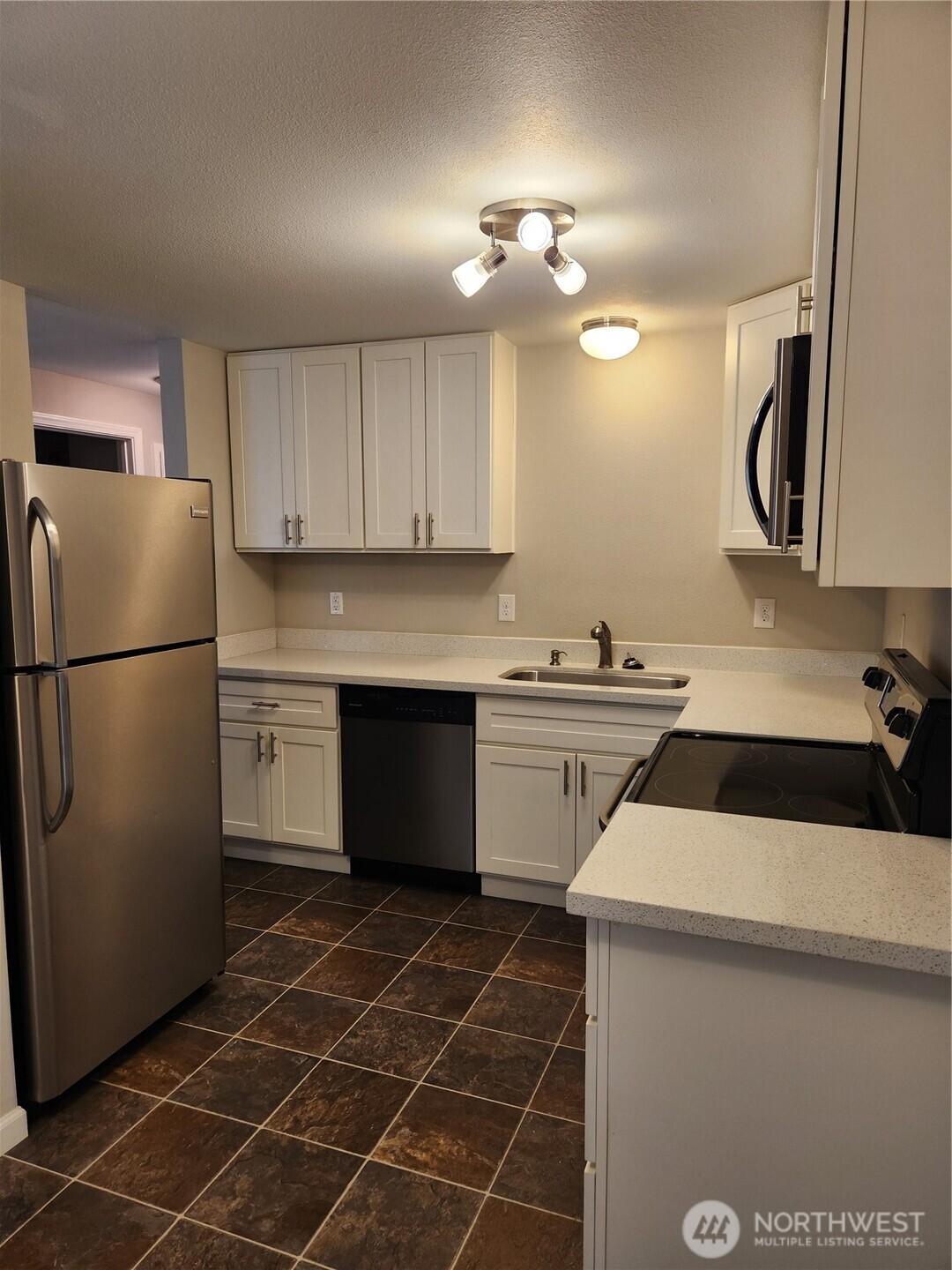 122 169th Street Property Photo 25