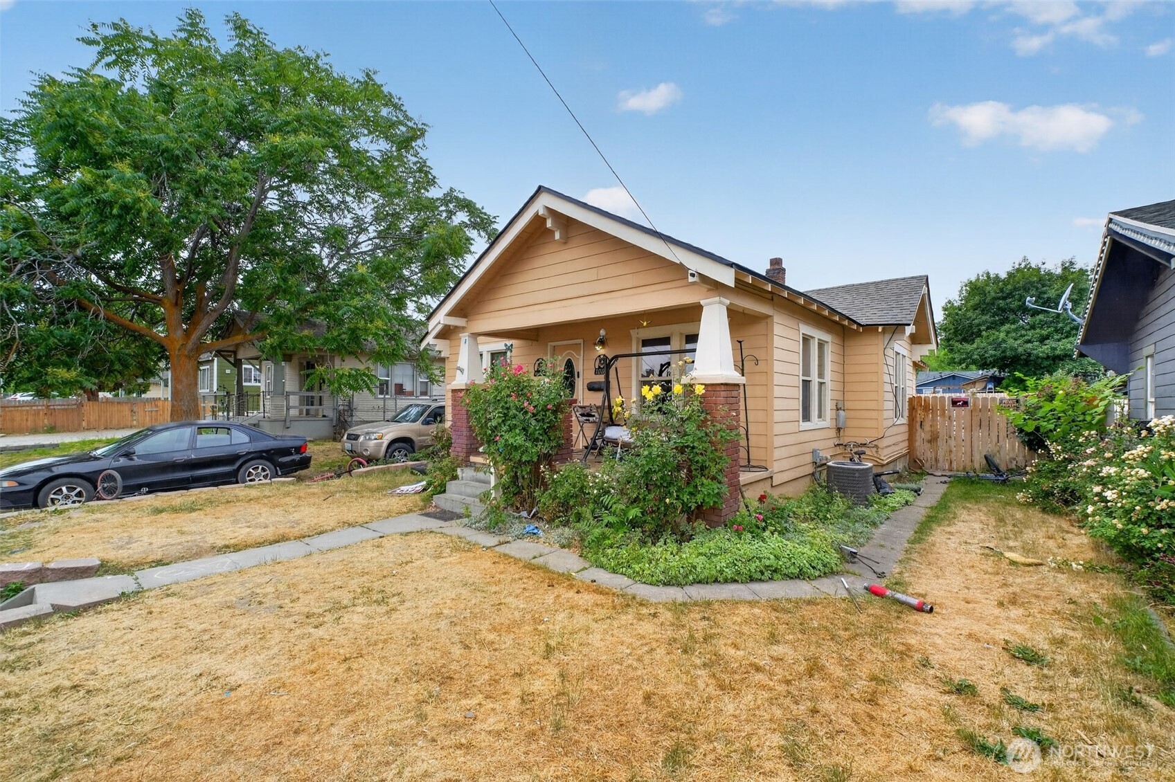 1002 Methow Street Property Photo 4