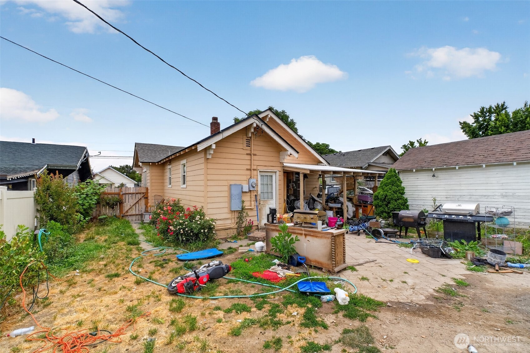 1002 Methow Street Property Photo 8