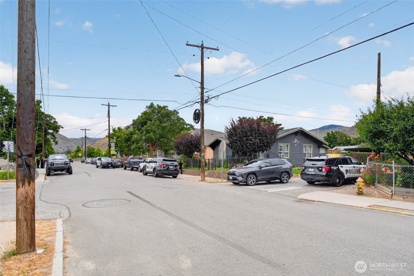 1002 Methow Street Property Photo 10