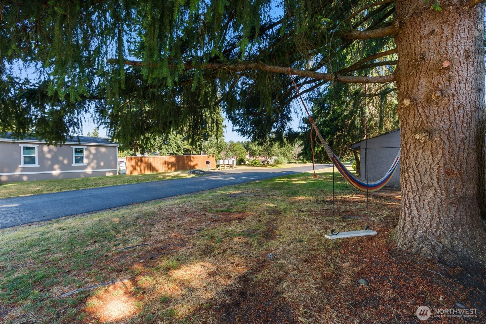 1024 Lincoln Avenue Property Photo 5