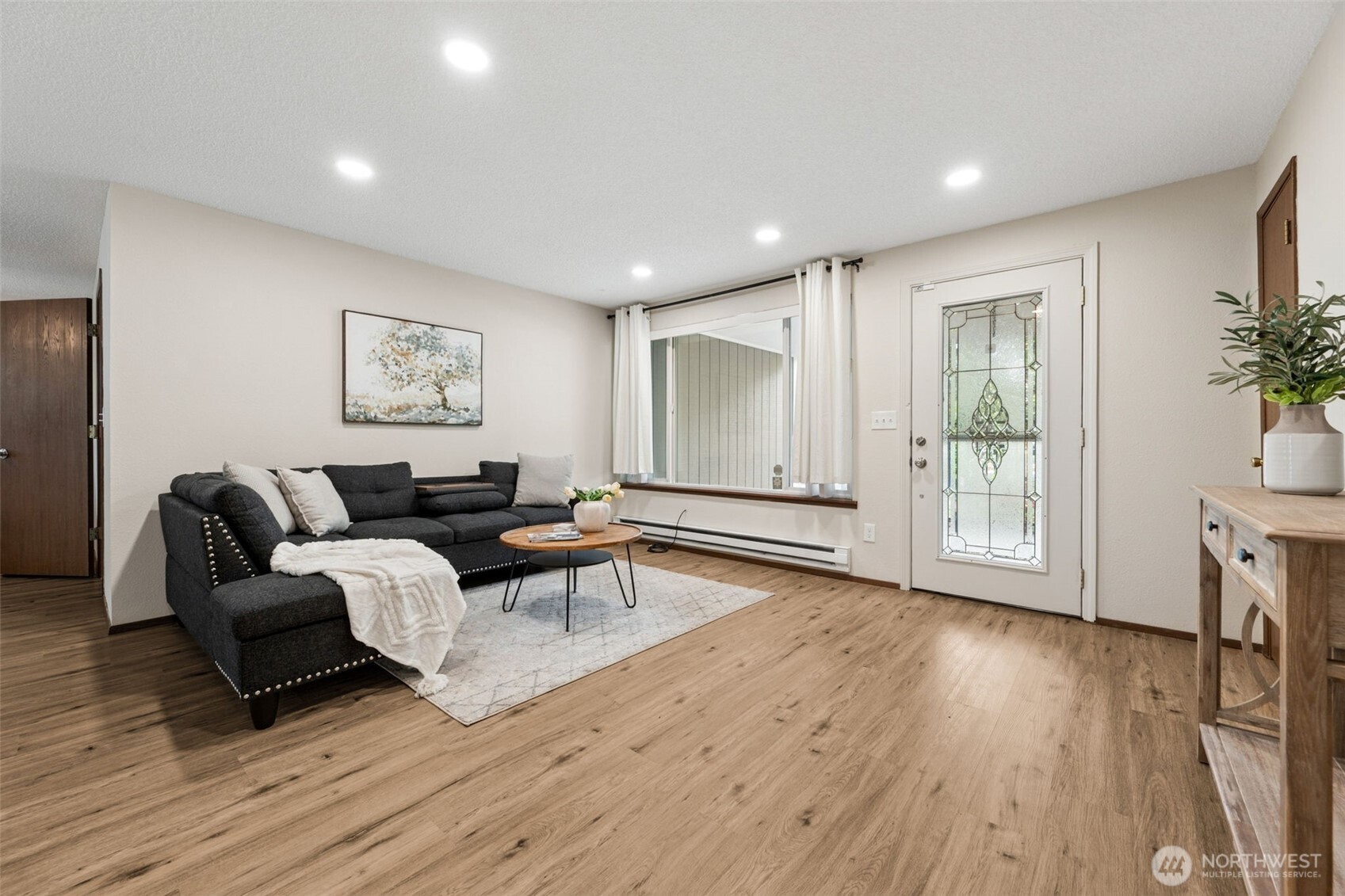 501 125th Street Property Photo 3