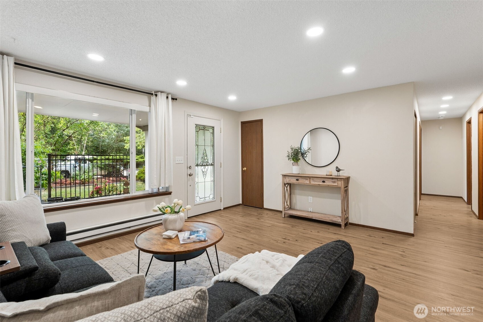 501 125th Street Property Photo 5