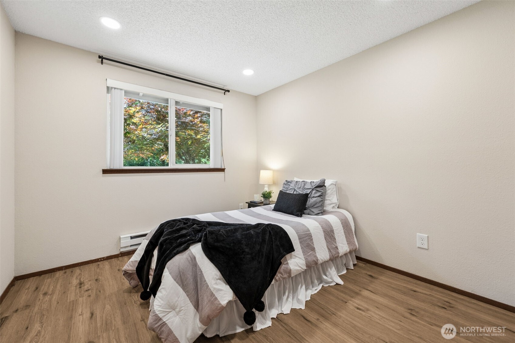 501 125th Street Property Photo 13