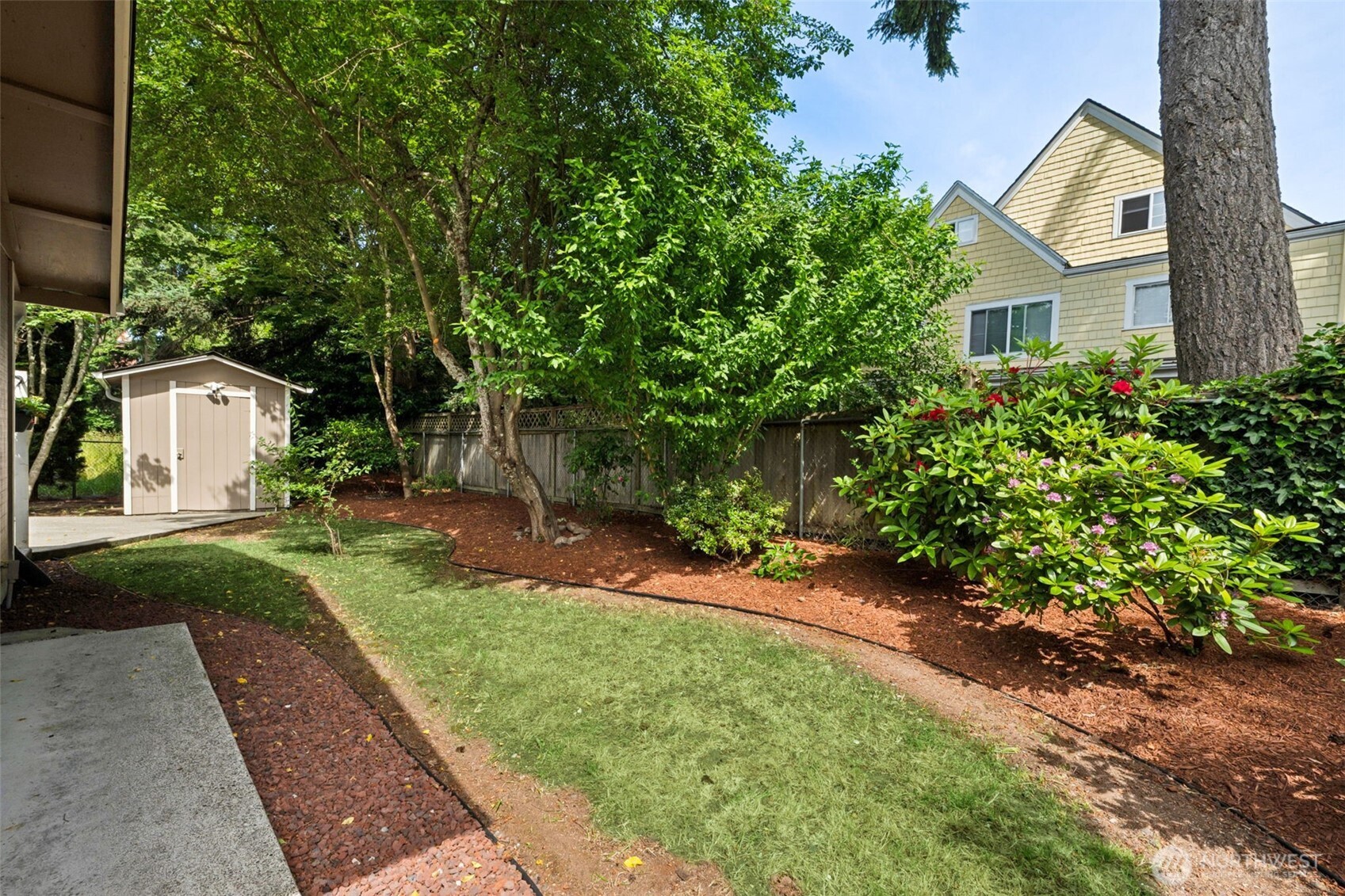 501 125th Street Property Photo 23