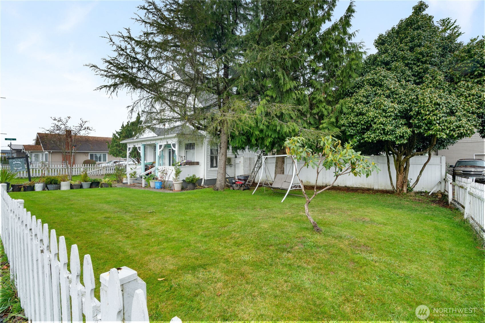 2701 Simpson Avenue Property Photo 2