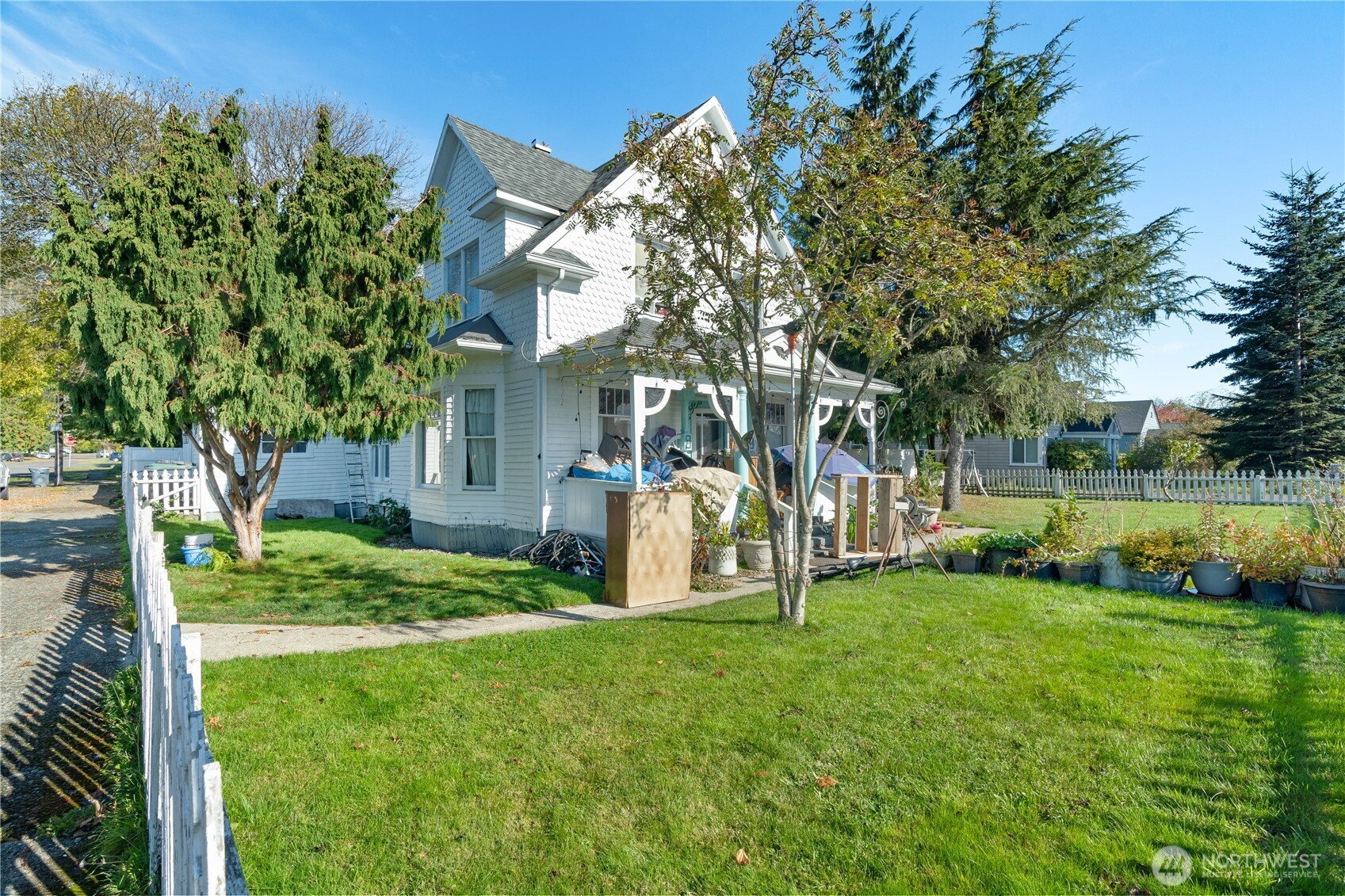 2701 Simpson Avenue Property Photo 3