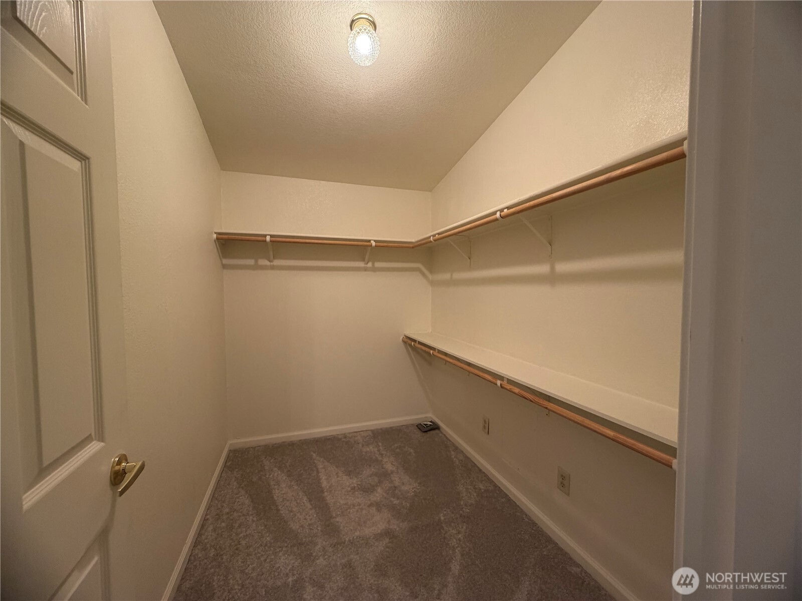 6108 91st Street Ct 123 Property Photo 14