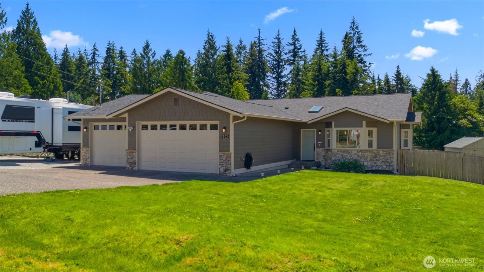 8102 323rd Place Property Photo 1
