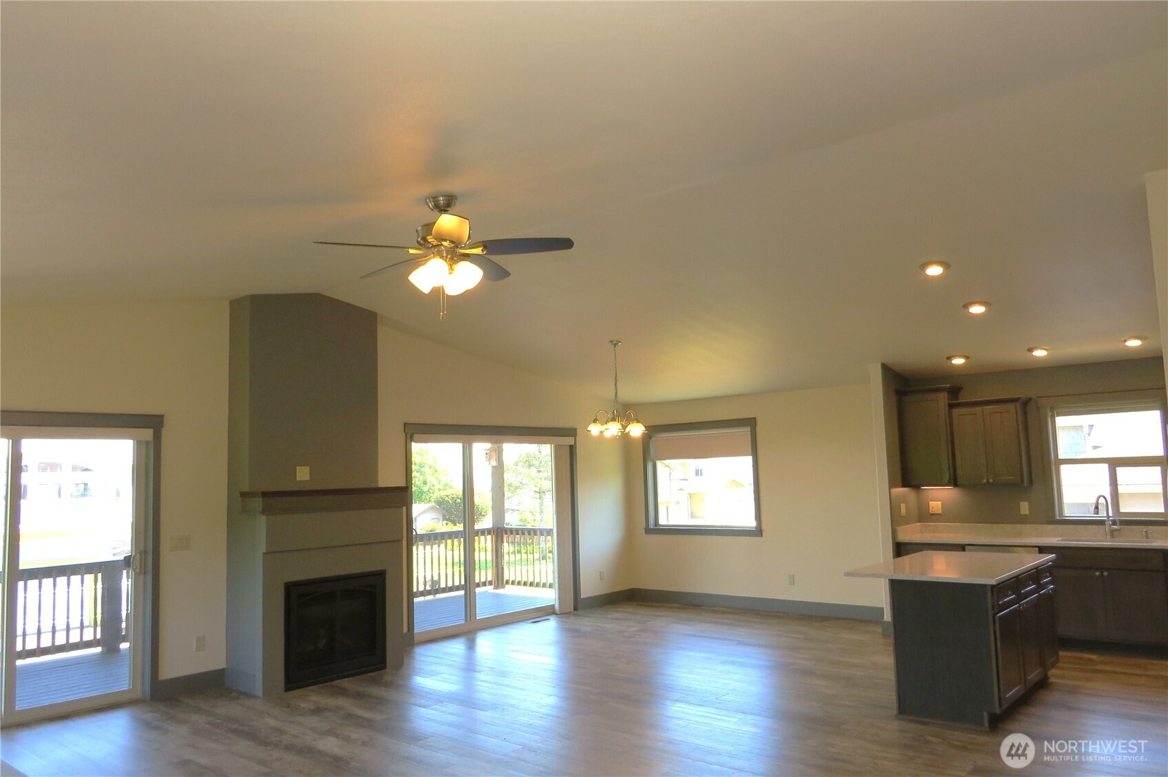 415 Olympic View Drive Property Photo 2