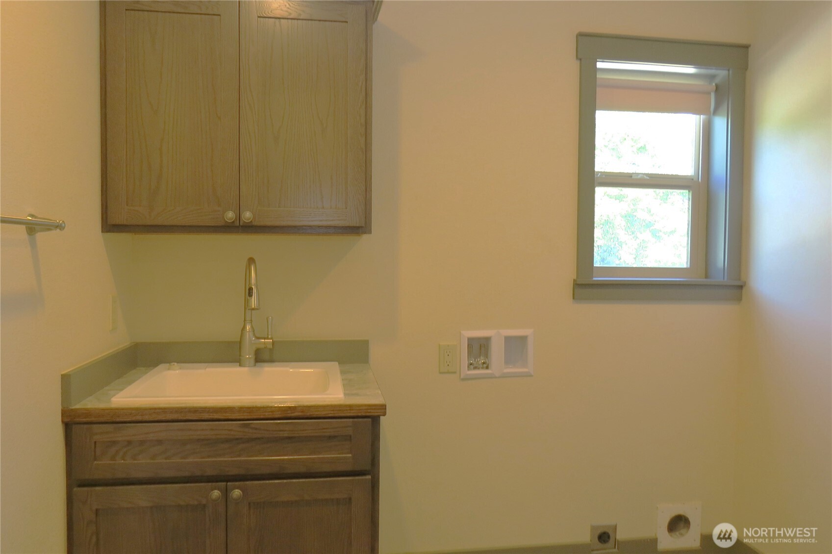415 Olympic View Drive Property Photo 21