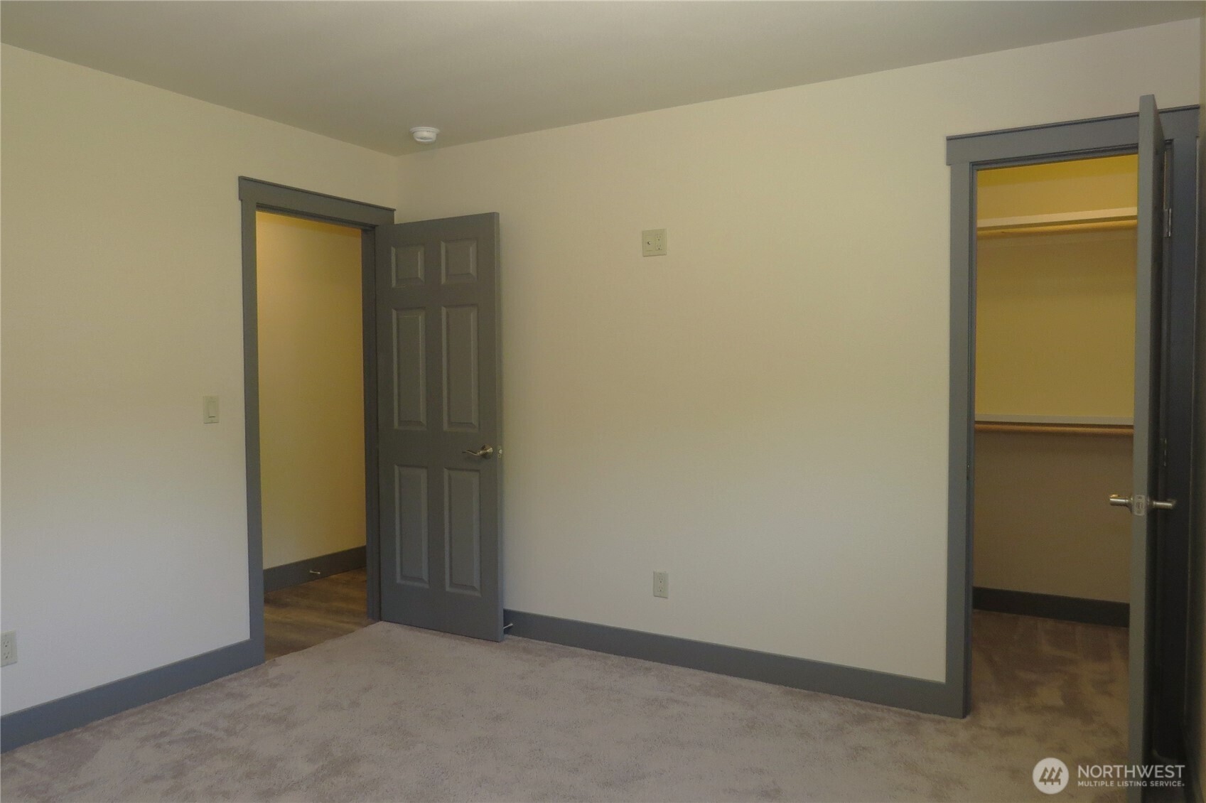 415 Olympic View Drive Property Photo 23