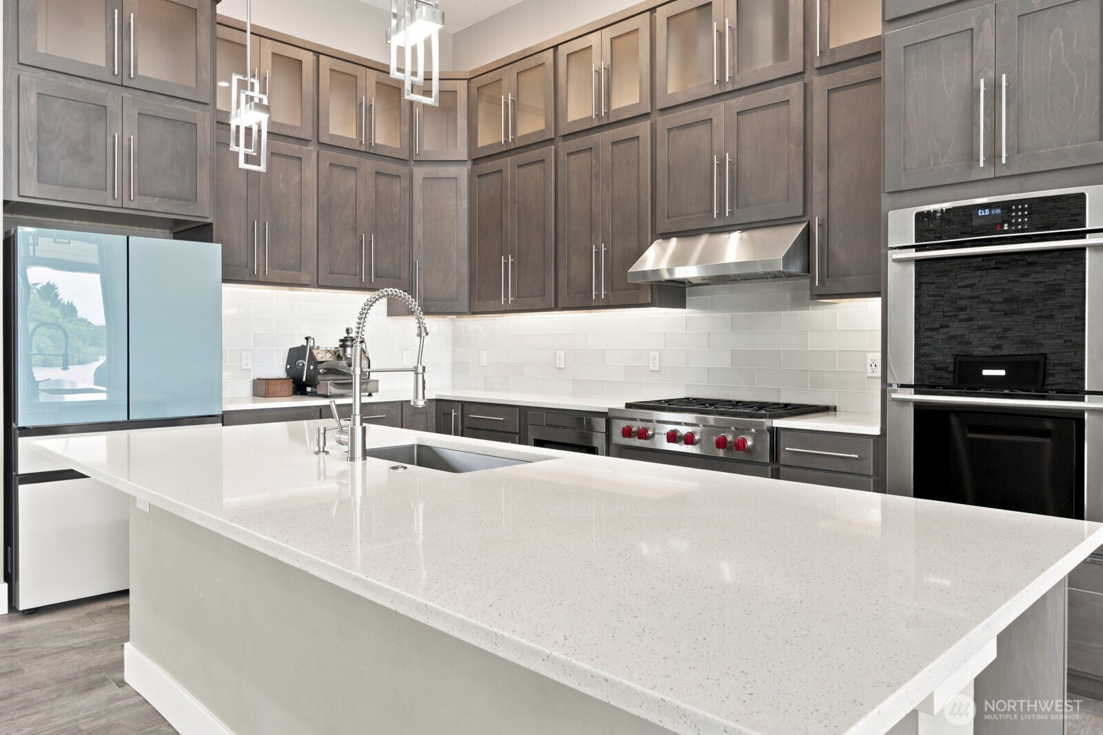 399 Eagle Nest Court Property Photo 14