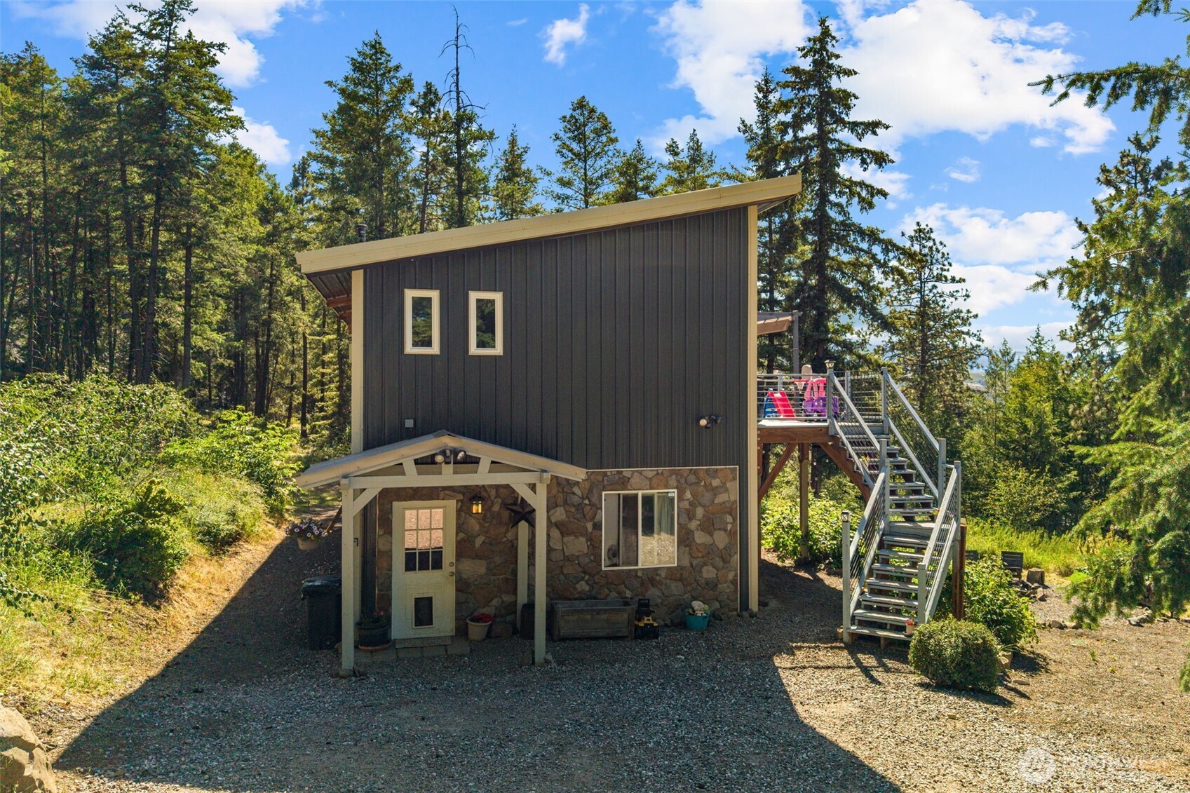 5579 Big Springs Ranch Road Property Photo 3