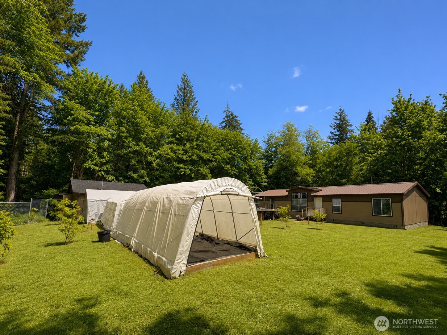 1611 E North Bay Road Property Photo 26