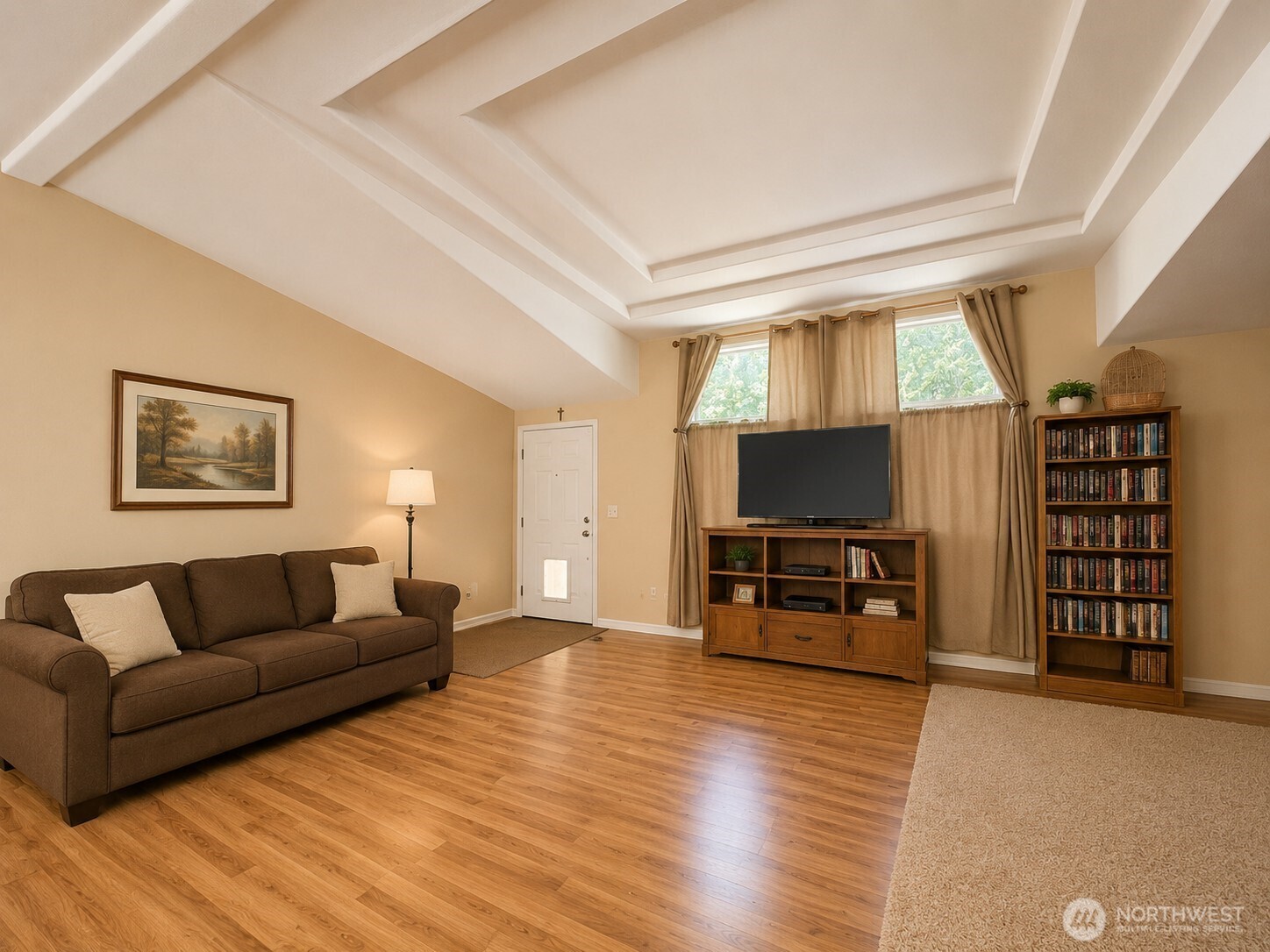 1611 E North Bay Road Property Photo 33