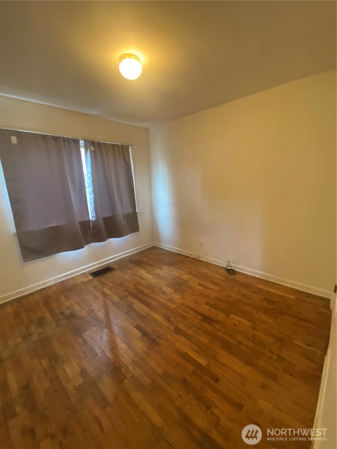 3625 15th Avenue Property Photo 5