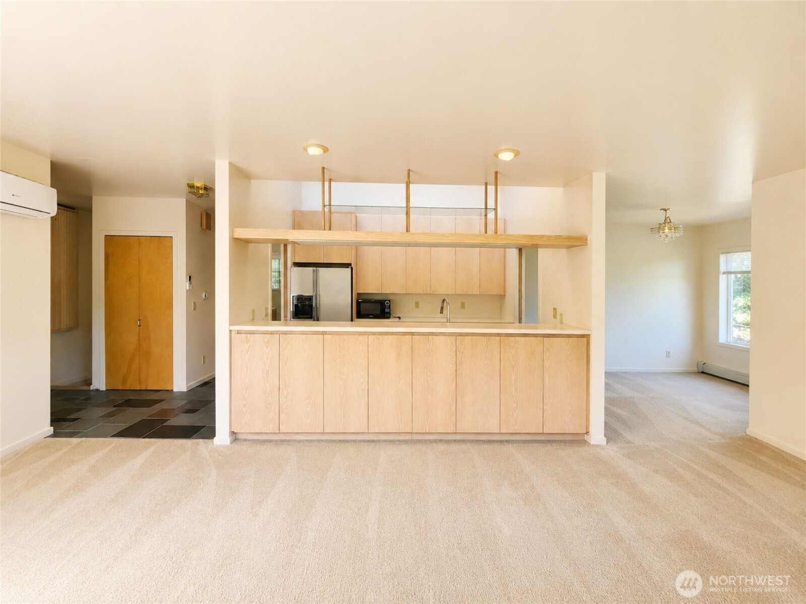 10336 Ne Knight Road Property Photo 3