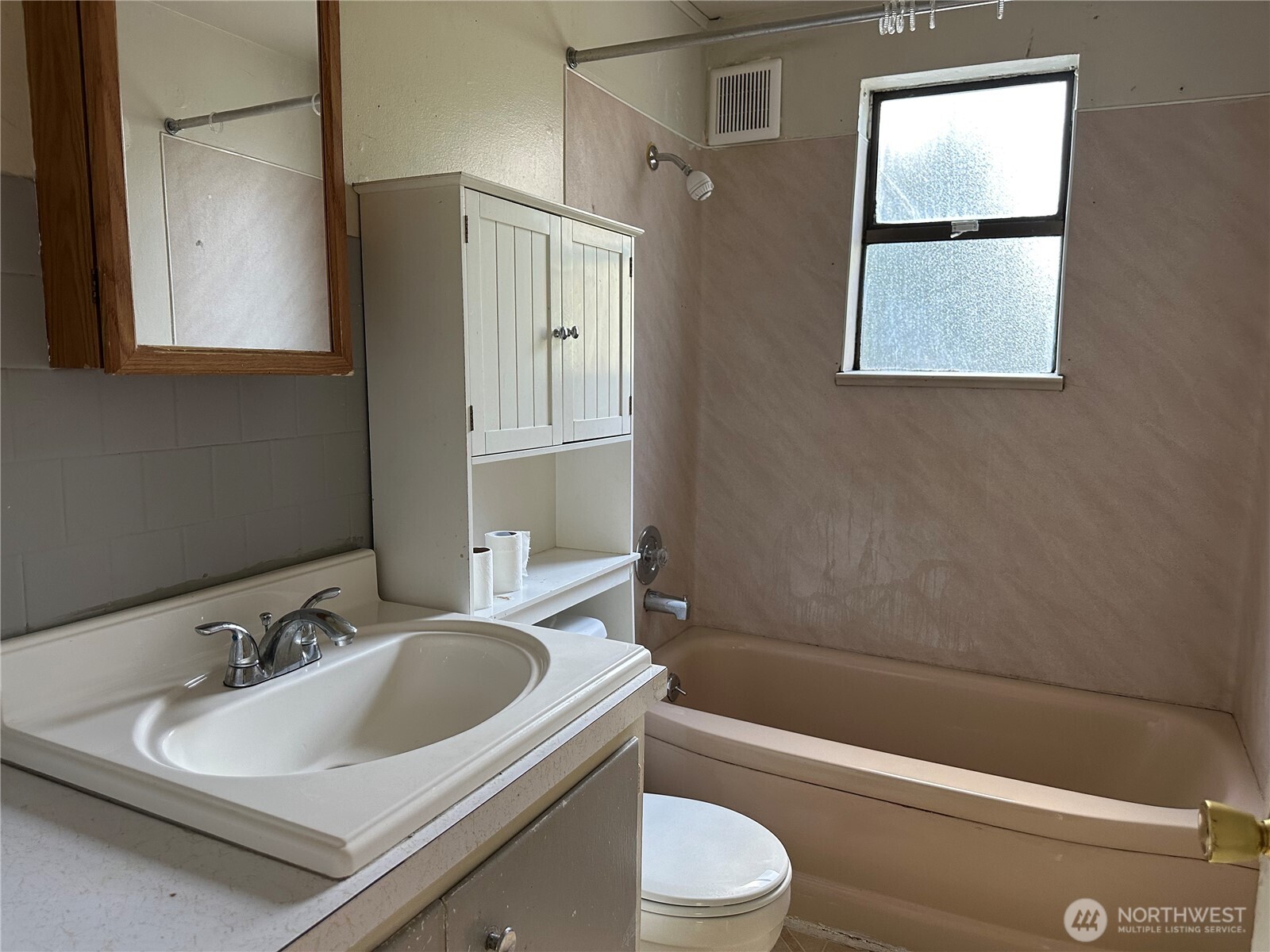 15833 15th Avenue Property Photo 10