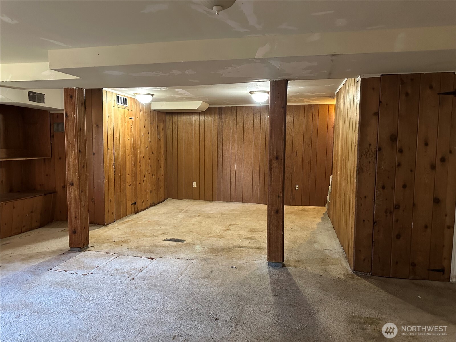 15833 15th Avenue Property Photo 13