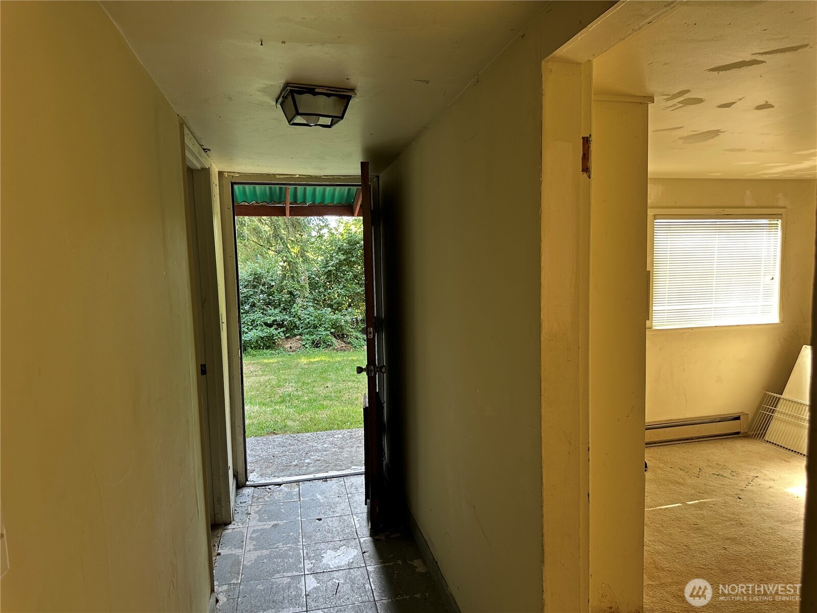 15833 15th Avenue Property Photo 14
