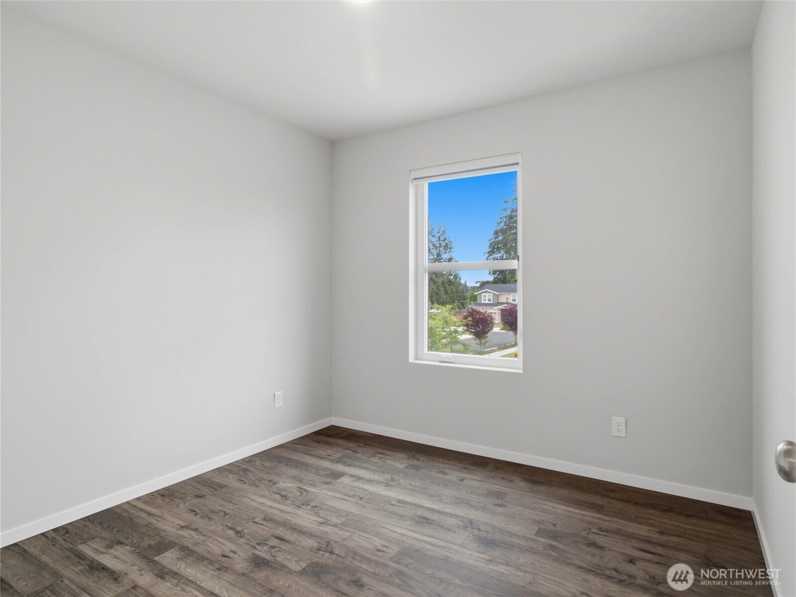 4252 Savannah Loop Property Photo 20