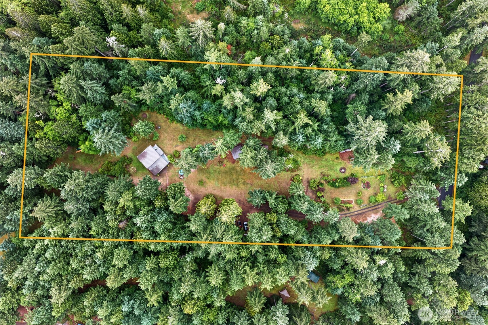 9615 Otso Point Road Property Photo 4