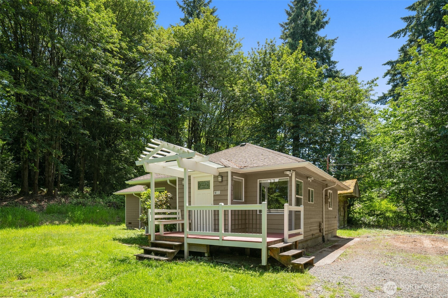 2703 25th Street Property Photo 7