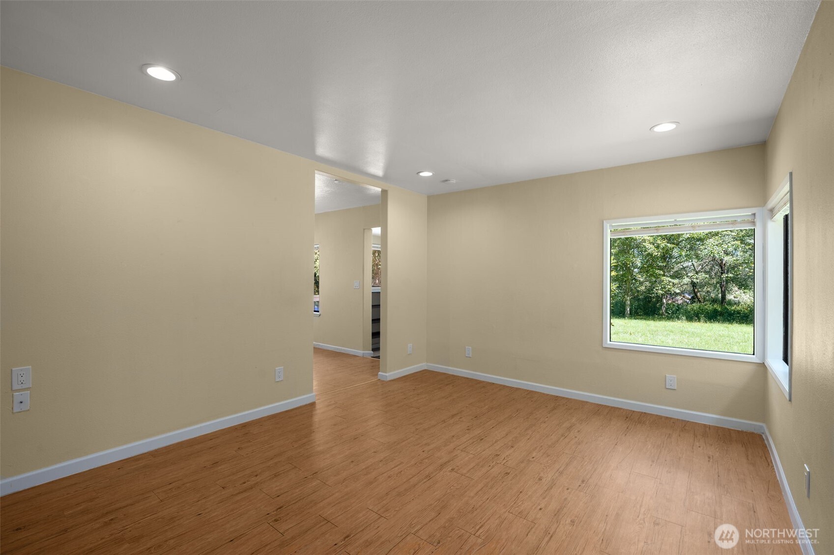 2703 25th Street Property Photo 8