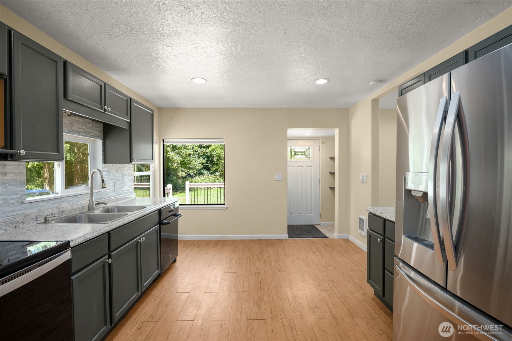 2703 25th Street Property Photo 11