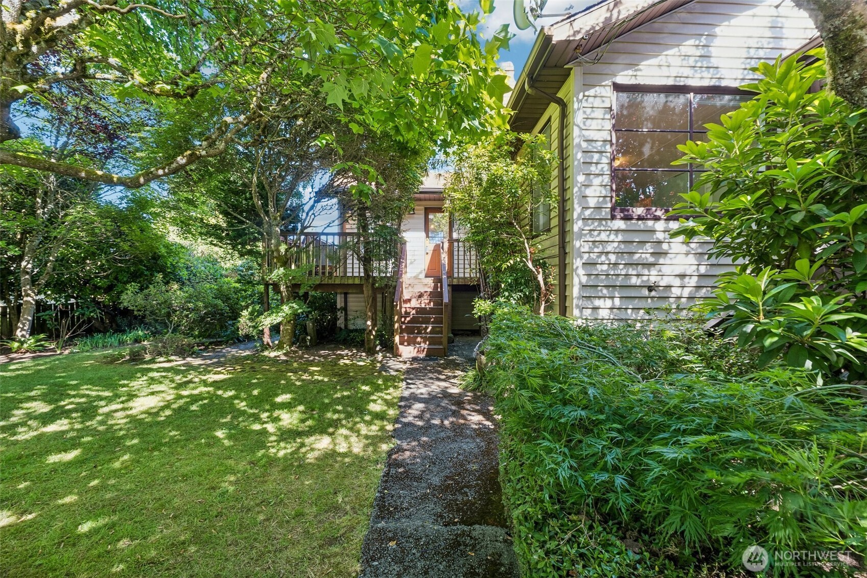 8812 Dibble Avenue Property Photo 1