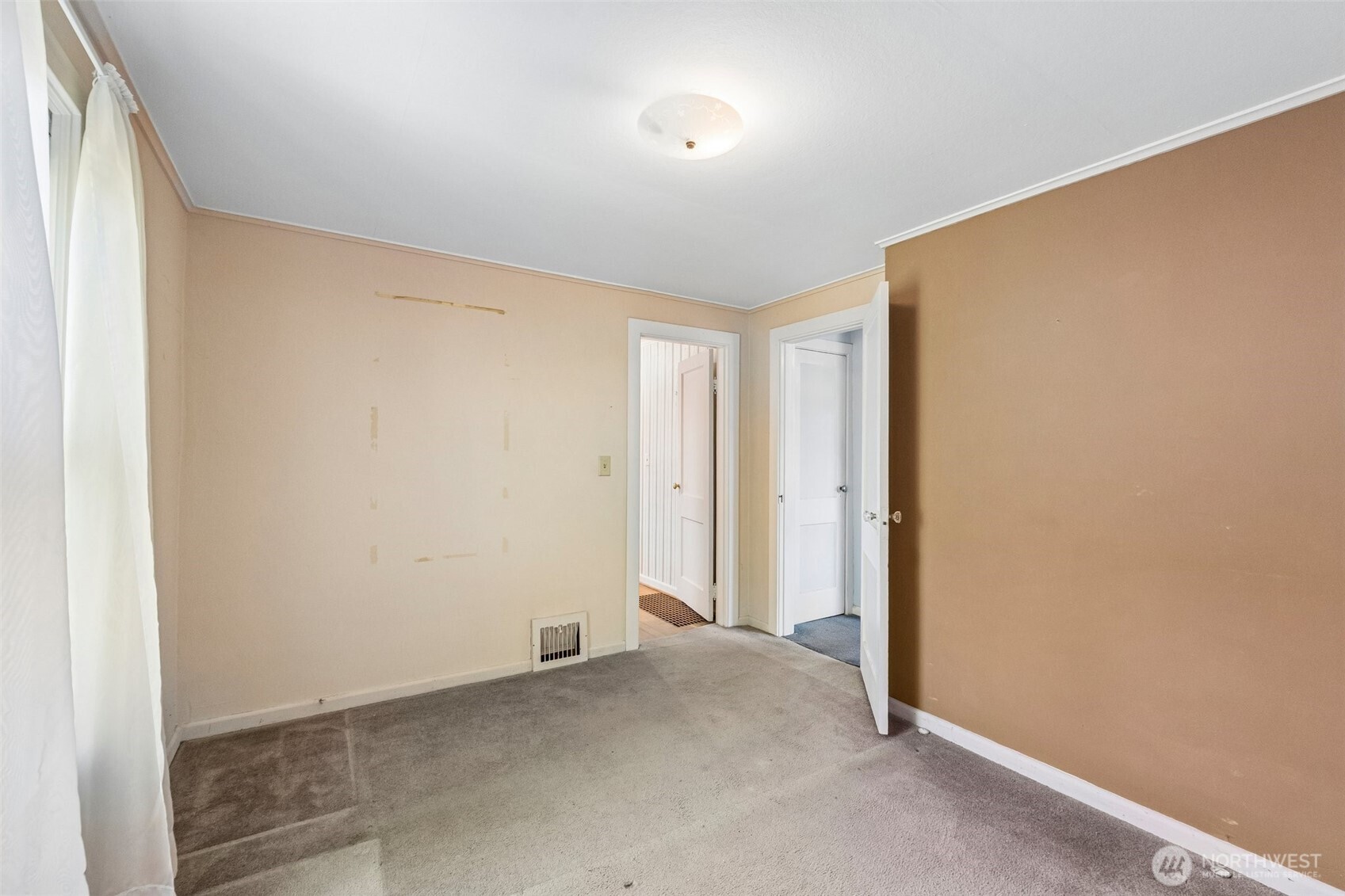 8812 Dibble Avenue Property Photo 14