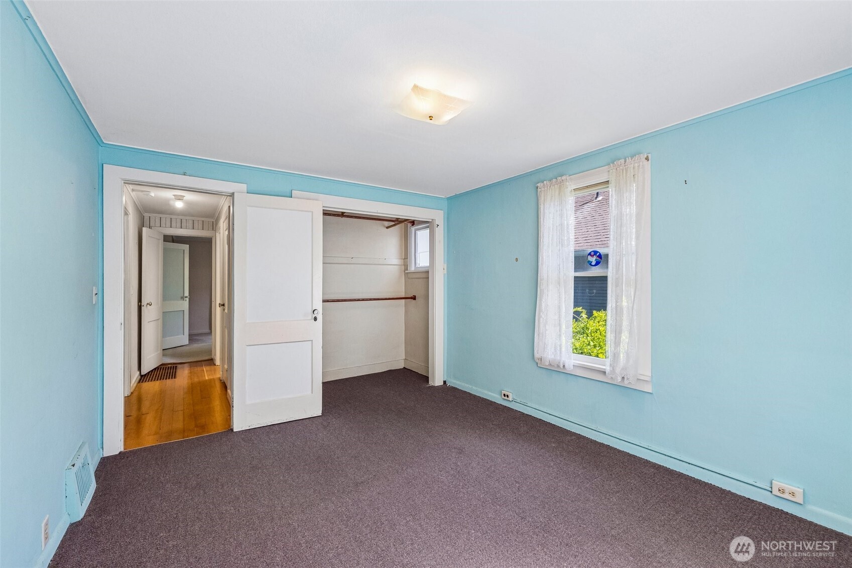 8812 Dibble Avenue Property Photo 17