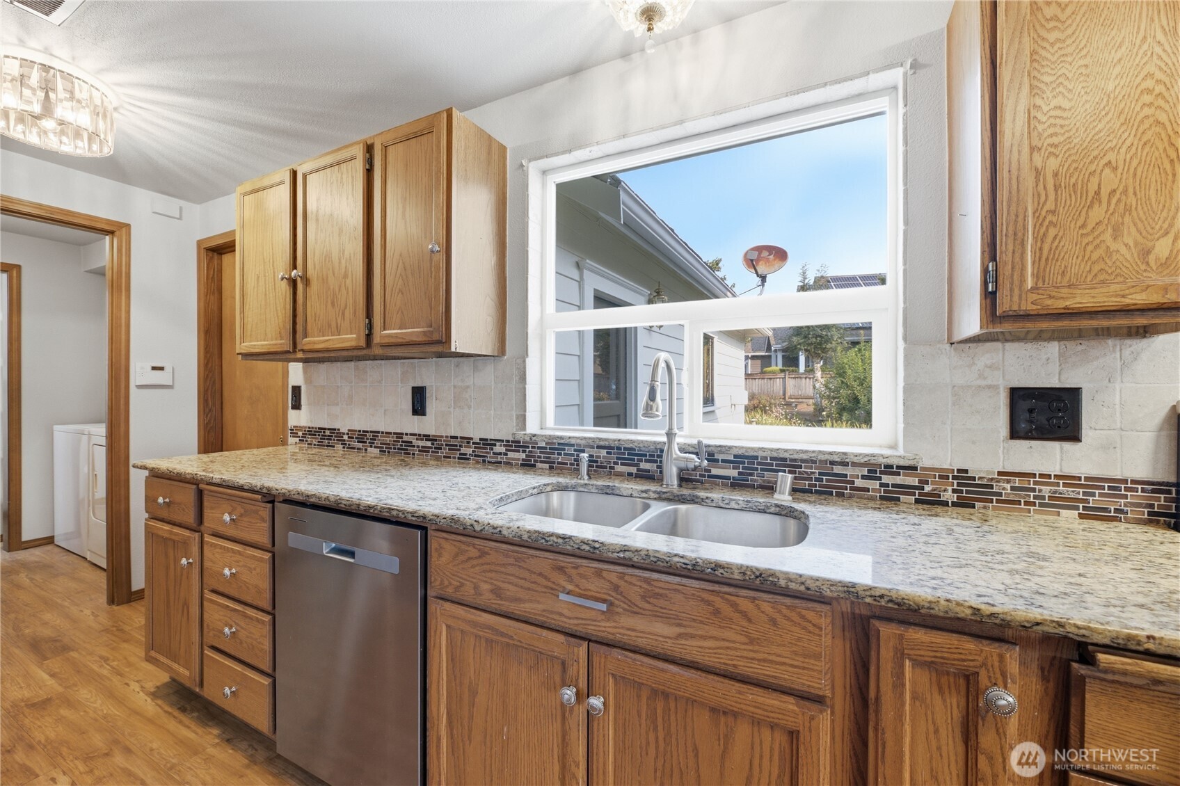 225 Mcelroy Place Property Photo 12