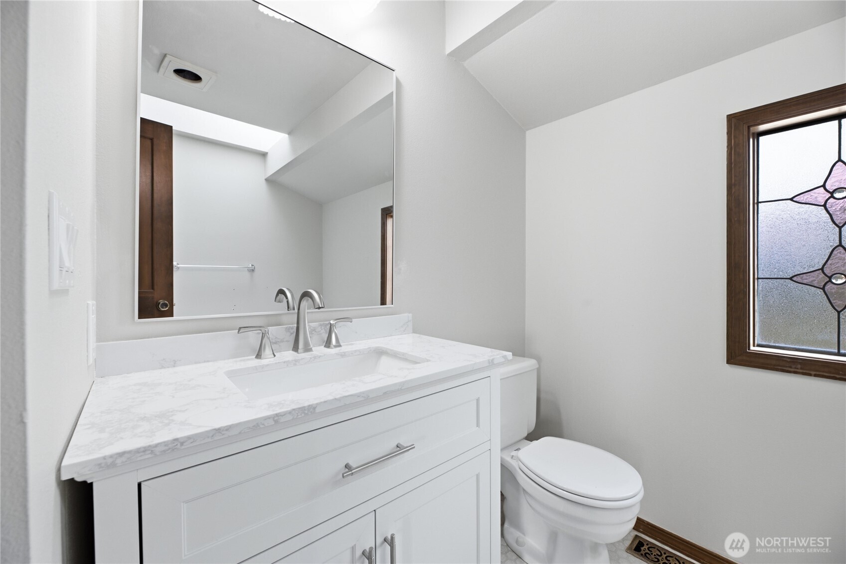 225 Mcelroy Place Property Photo 24