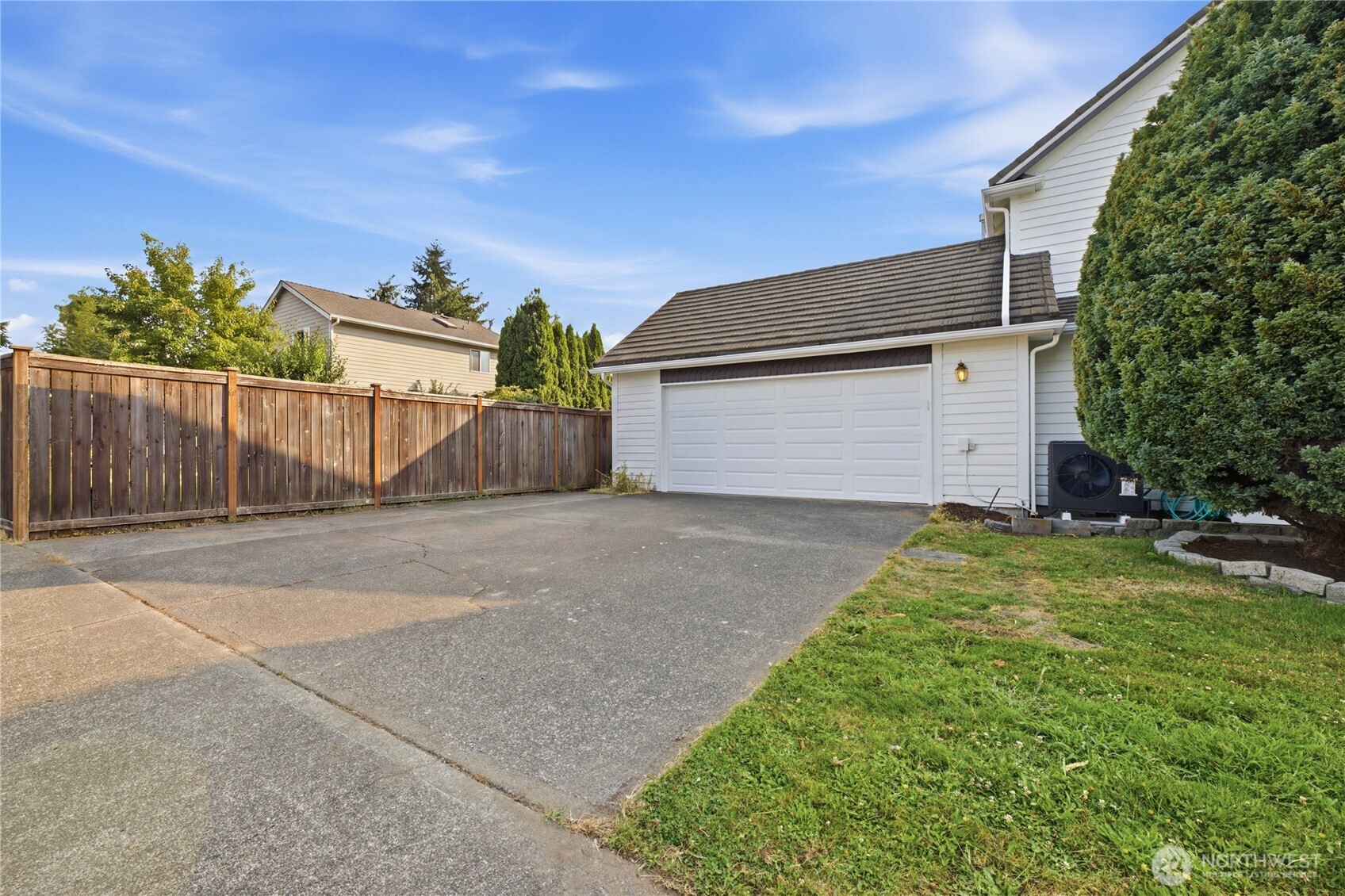 225 Mcelroy Place Property Photo 38