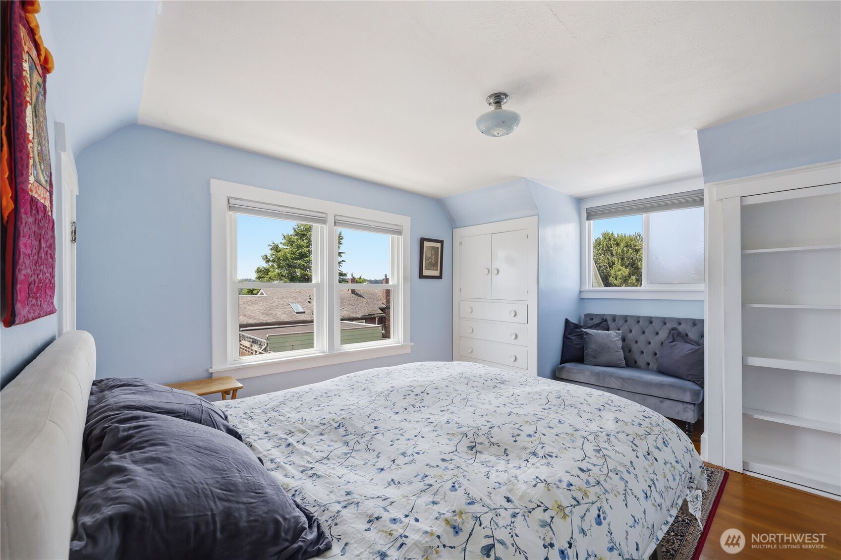 425 Walker Street Property Photo 19
