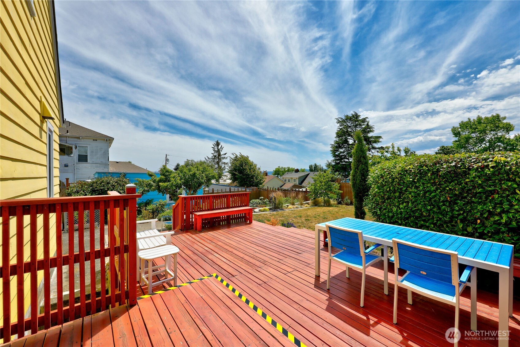 425 Walker Street Property Photo 29