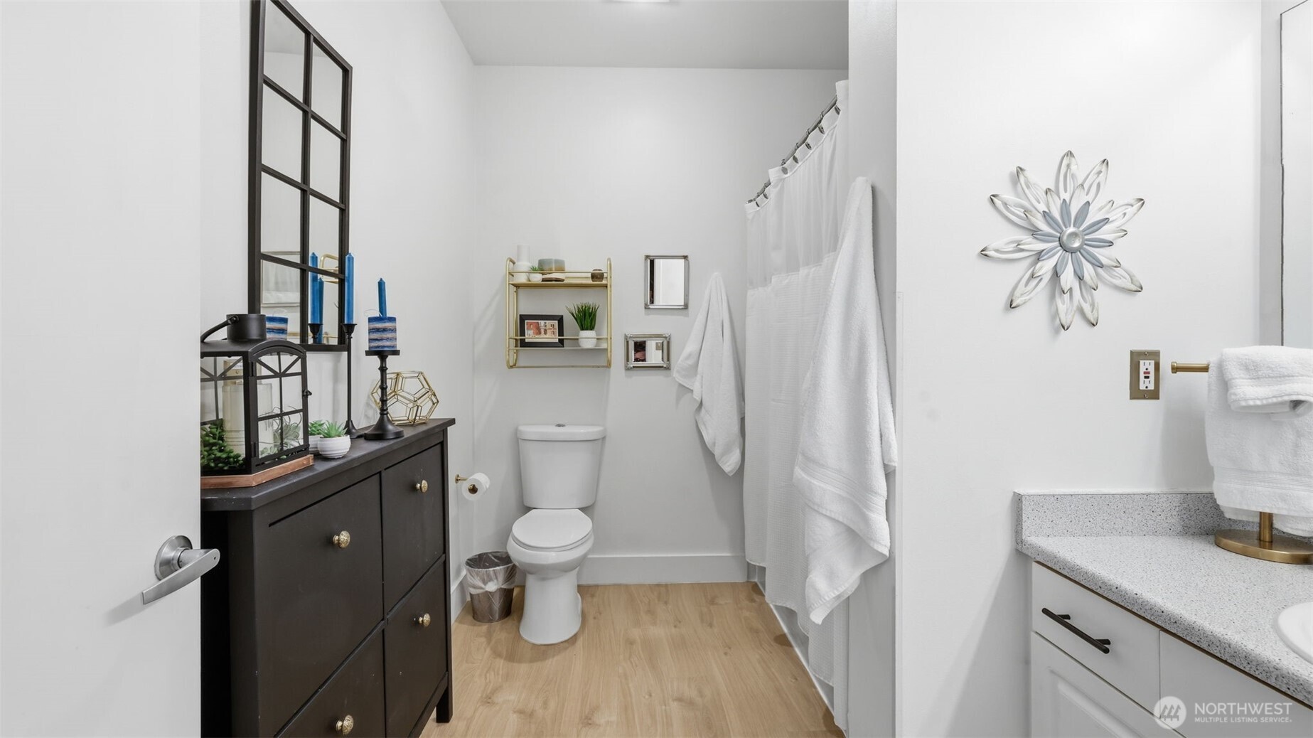 2414 1st Avenue 702 Property Photo 17