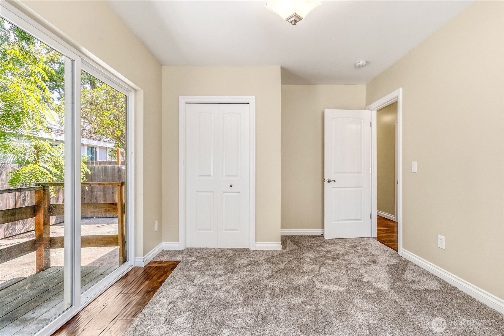 1031 Bonnie Brae Street Property Photo 20