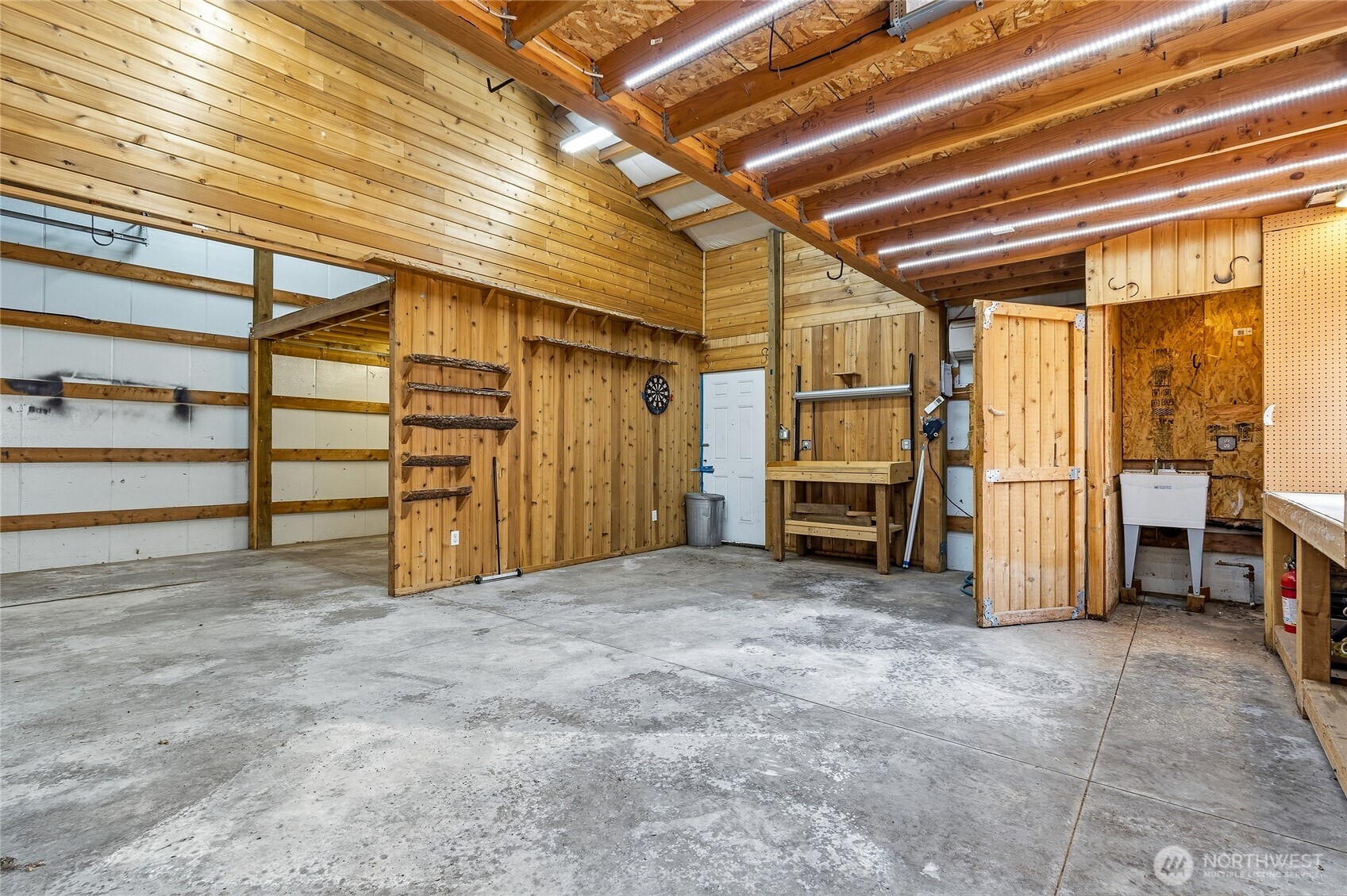 1031 Bonnie Brae Street Property Photo 26