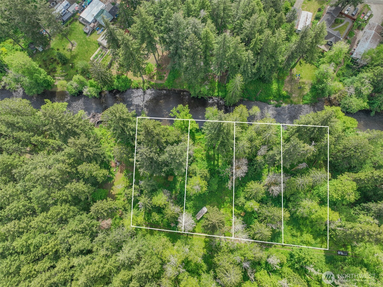 14247 Se Beaver Drive Property Photo 1