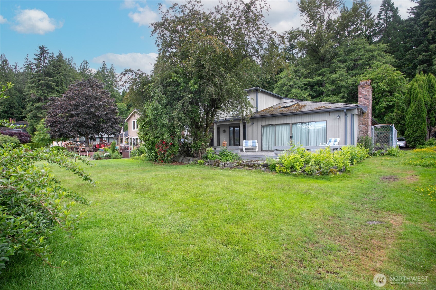 859 E Lake Samish Drive Property Photo 7